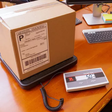 Balance d’expédition OHAUS COURIER™ 3000 | Interbalances