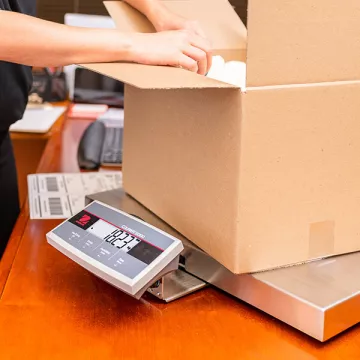 Balance d’expédition OHAUS COURIER™ 5000 | Interbalances