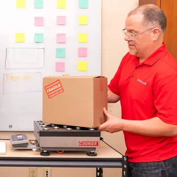 Balance d’expédition OHAUS COURIER™ 7000 | Interbalances